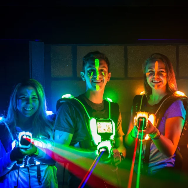 LASERFORCE PRAGUE´S CUP - 5. ROČNÍK JIŽ BRZY! 🌟  Jeden z největších evropských laser game turnajů se vrací a vy můžete být součástí! Přihlaste se a vyzvěte týmy z celé Evropy – zúčastnit se může opravdu kdokoliv! 🏆 

Loňský vítěz? Tým z Německa! Podaří se vám přivést trofej zpět do ČR? Bitva probíhá: 14. 9.-15. 9.🔫 
Více informací a přihlášky na našem webu! 

#lasergamesoutez #mercurialasergame #laserforcepraguescup #lasergameturnaj